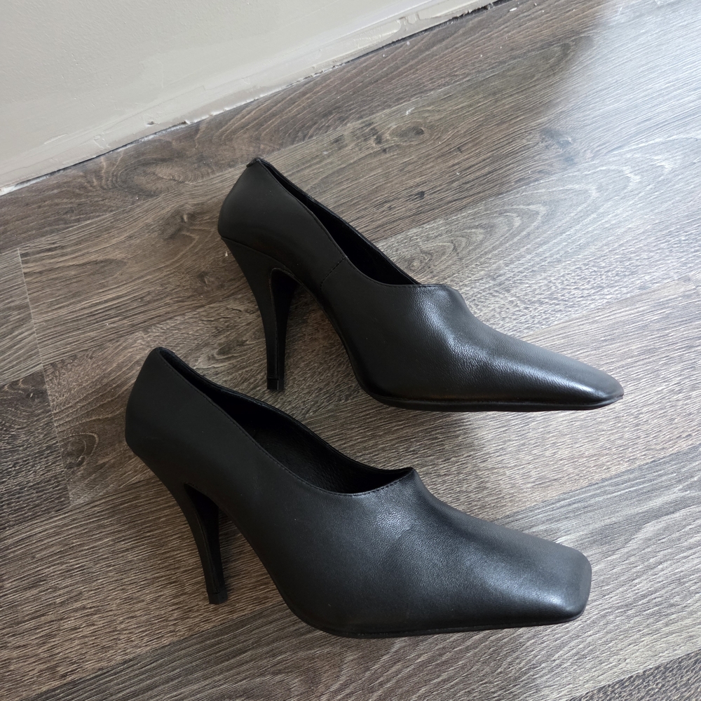 Jeffrey Campbell Black Leather Heels